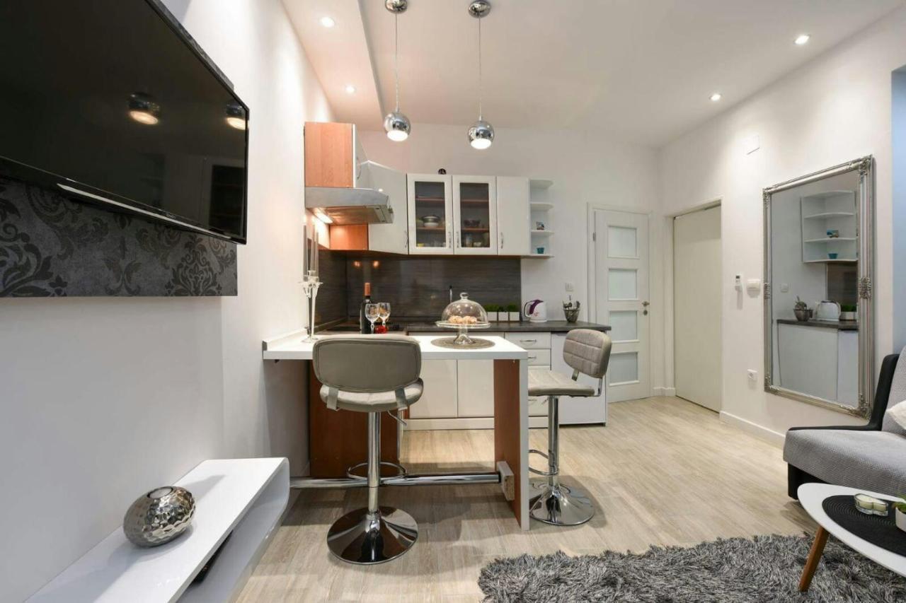 G&T Apartment Zadar Exterior photo